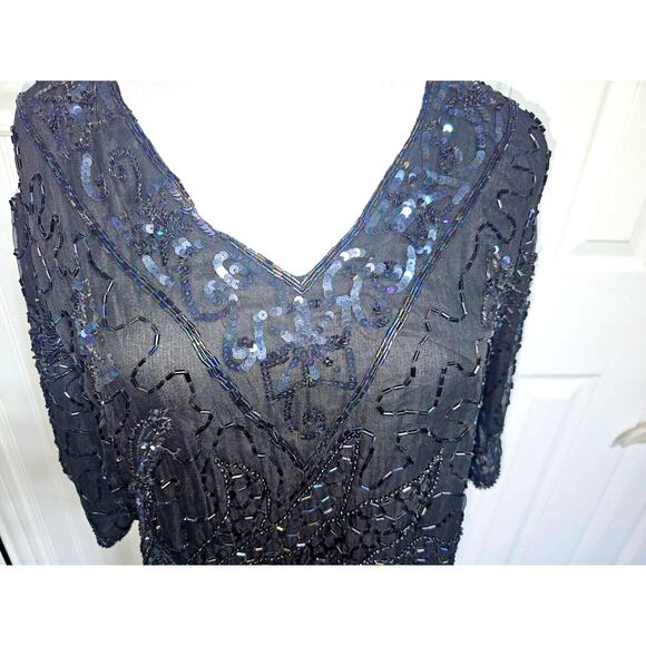 MARK & JOHN BY GOPAL Women Top Size Medium Black w/Beads & Sequins Silk 100% - Picture 2 of 8